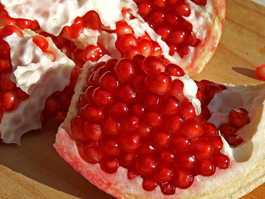 Гранат – коронованная ягода