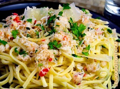 Фото рецепта: Спагетти с крабовым мясом