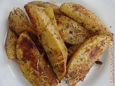 Фото рецепта: Острый запеченный картофель