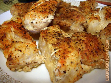 Фото рецепта: Запеченное куриное филе под соусом амаретто