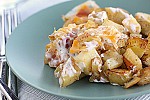 Фото рецепта: Картофель, запеченный с сыром и соусом Рэнч