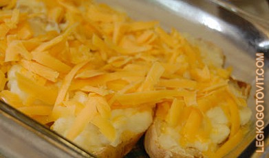 Фото рецепта: Картофель, запеченный с сыром