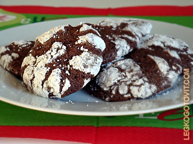 Фото рецепта: Нежное шоколадное печенье