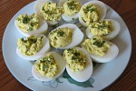 Как приготовить Яйца, фаршированные печенью трески