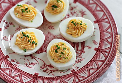Фото рецепта: Фаршированные яйца с горчицей