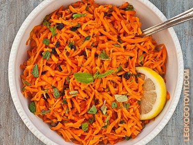 Фото рецепта: Морковный салат с медом и лимонным соком