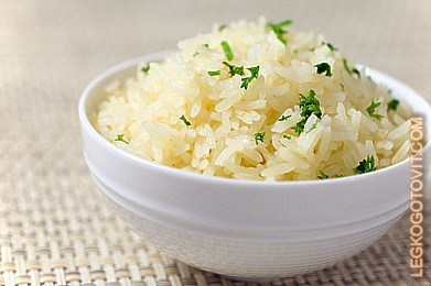 Фото рецепта: Ароматный рис с чесноком