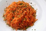 Фото рецепта: Морковный салат с фисташками