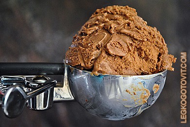 Фото рецепта: Шоколадное мороженое