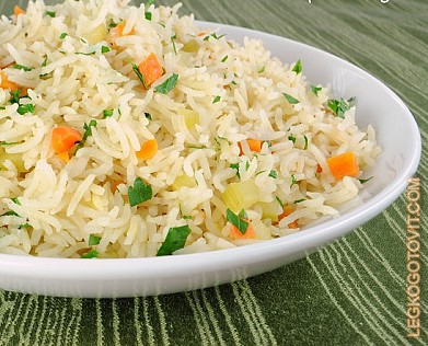 Фото рецепта: Рассыпчатый рис с овощами