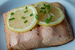 Фото рецепта: Жареное филе лосося