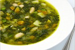 Фото рецепта: Суп с фасолью и шпинатом