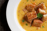 Фото рецепта: Тыквенный суп беконом и гренками