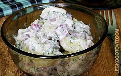Фото рецепта: Картофельный салат с чесноком