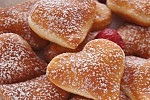 Фото рецепта: Пончики на День Святого Валентина