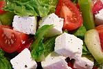 Фото рецепта: Овощной салат с сыром фета