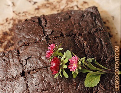 Фото рецепта: Шоколадный торт с кабачком