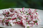 Как приготовить Хрустящий салат с редиской