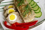 Фото рецепта: Мясной рулет с яйцом