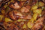 Фото рецепта: Запеченные куриные ножки с овощами
