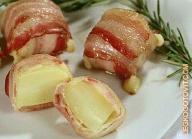 Фото рецепта: Картофель с беконом и сыром