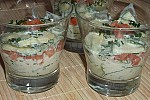 Фото рецепта: Салат из семги и огурцов