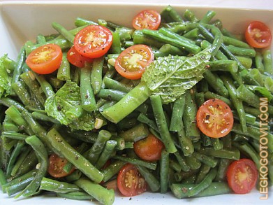 Салат с баклажанами и фасолью на зиму: рецепты