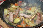 Фото рецепта: Жареный картофель с овощами и колбасками