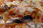 Фото рецепта: Пицца с болгарским перцем и шампиньонами