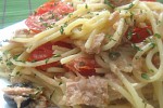 Фото рецепта: Спагетти с тунцом и маслинами