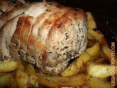 Фото рецепта: Жаркое из свинины с картофелем