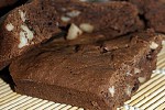 Фото рецепта: Шоколадный пирог с орехами