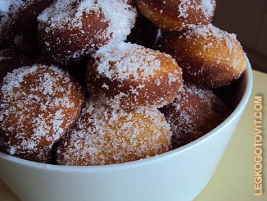 Фото рецепта: Пончики с сахаром