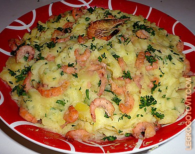 Фото рецепта: Картофельное пюре с креветками