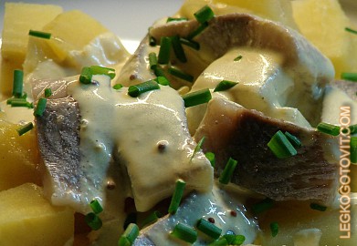 Фото рецепта: Картофельный салат с сельдью
