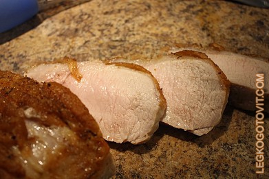 Фото рецепта: Запеченная свиная корейка
