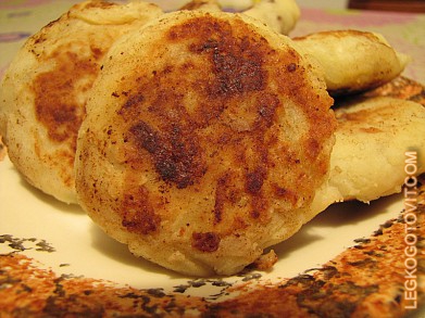Фото рецепта: Картофельные зразы с лисичками