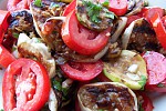 Фото рецепта: Салат с жареными кабачками и баклажанами