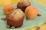 Фото рецепта: Кексы с абрикосами и миндалем