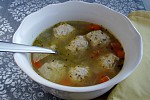 Фото рецепта: Суп с рисом и фрикадельками