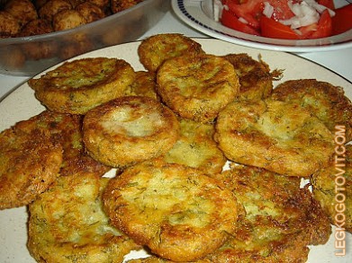 Фото рецепта: Картофельные оладушки с укропом