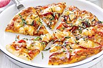 Фото рецепта: Острая пицца с креветками