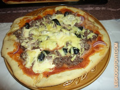 Фото рецепта: Домашняя пицца с мясным фаршем