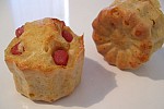 Фото рецепта: Закусочные кексы с ветчиной и плавленым сыром