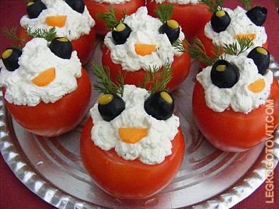 Фото рецепта: Фаршированные помидоры с сыром
