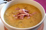 Фото рецепта: Гороховый суп из телятины со шкварками