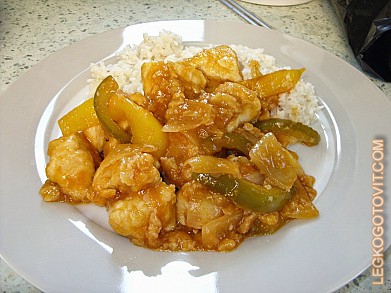 Рецепт: Курица в кисло-сладком соусе с болгарским перцем