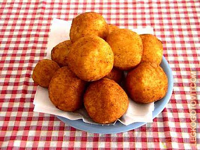 Фото рецепта: Крокеты из картофеля с творогом