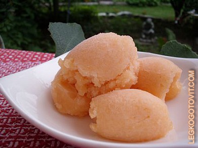 Фото рецепта: Ледяной десерт из дыни