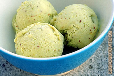Фото рецепта: Фисташковое  мороженое